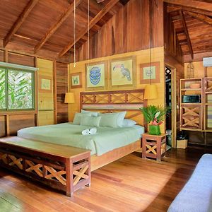 King Bungalow Jungle View